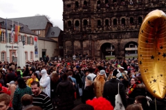 HARLEM SHAKE TRIER 7